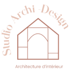 Logo d'agence d'architecture : Maison stylisée avec traits intérieurs et titre en arc de cercle.